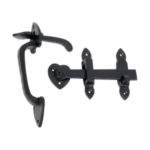 1860 Suffolk Latch Iron Matte Black H195xL165xW43mm