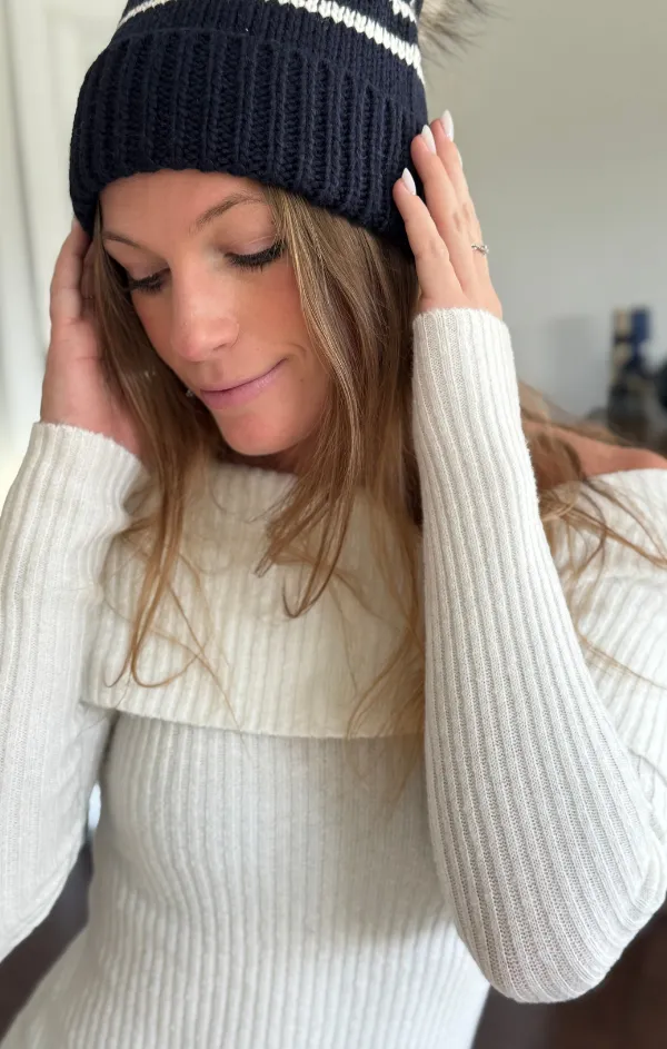 Apres Pom Pom Beanie Ski Hat