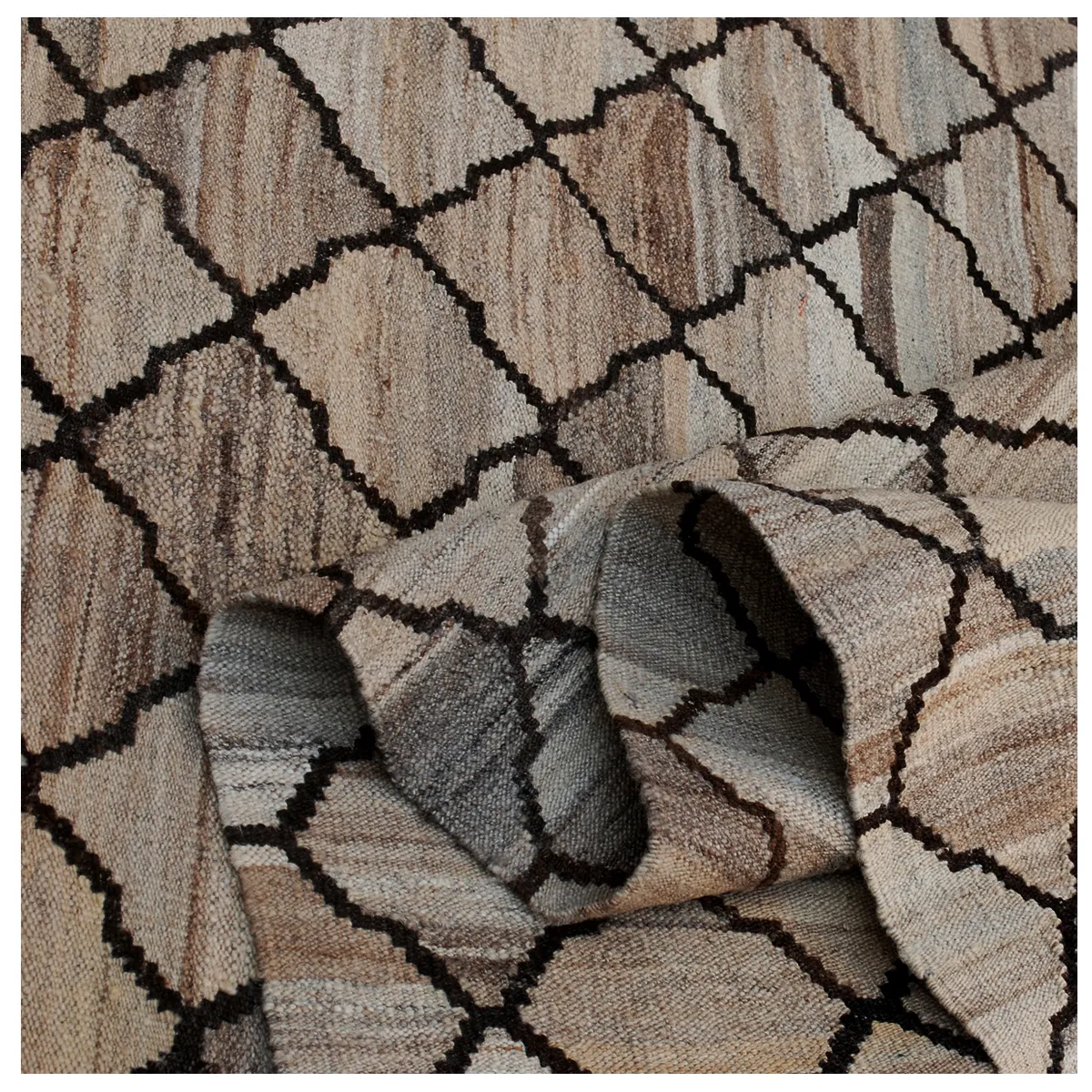 Ariana Handmade Dorado Kilim Rug - Genuine Wool | Bohemian Style