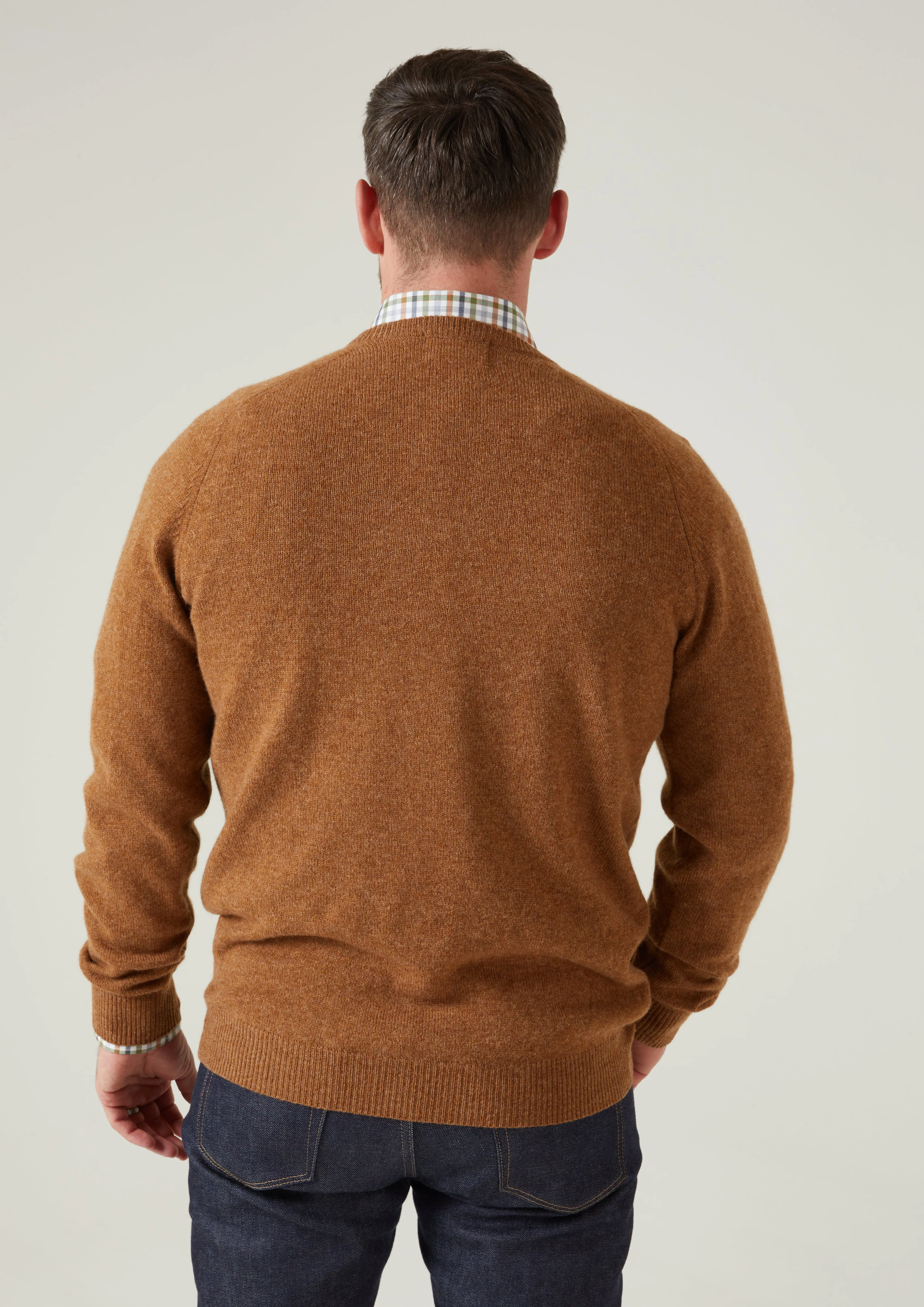 Kilsyth Men's Lambswool Jumper in Driftwood - Regular Fit