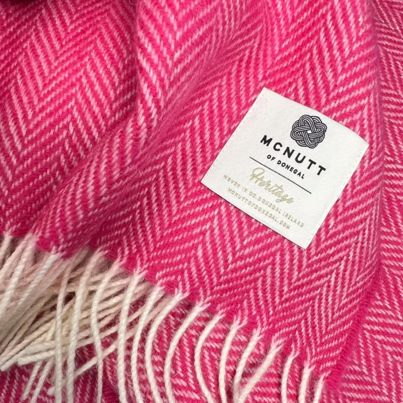 McNutt Aurora Pink Throw | 200cm x 145cm