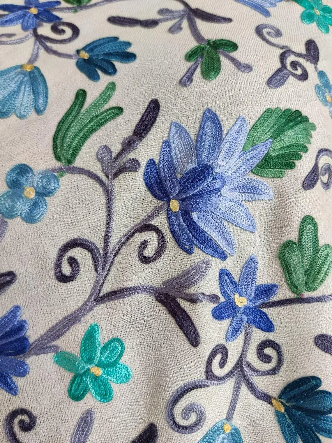 White Aari-Embroidered Floral Shawl: Kashmiri Elegance in Fine Merino Wool
