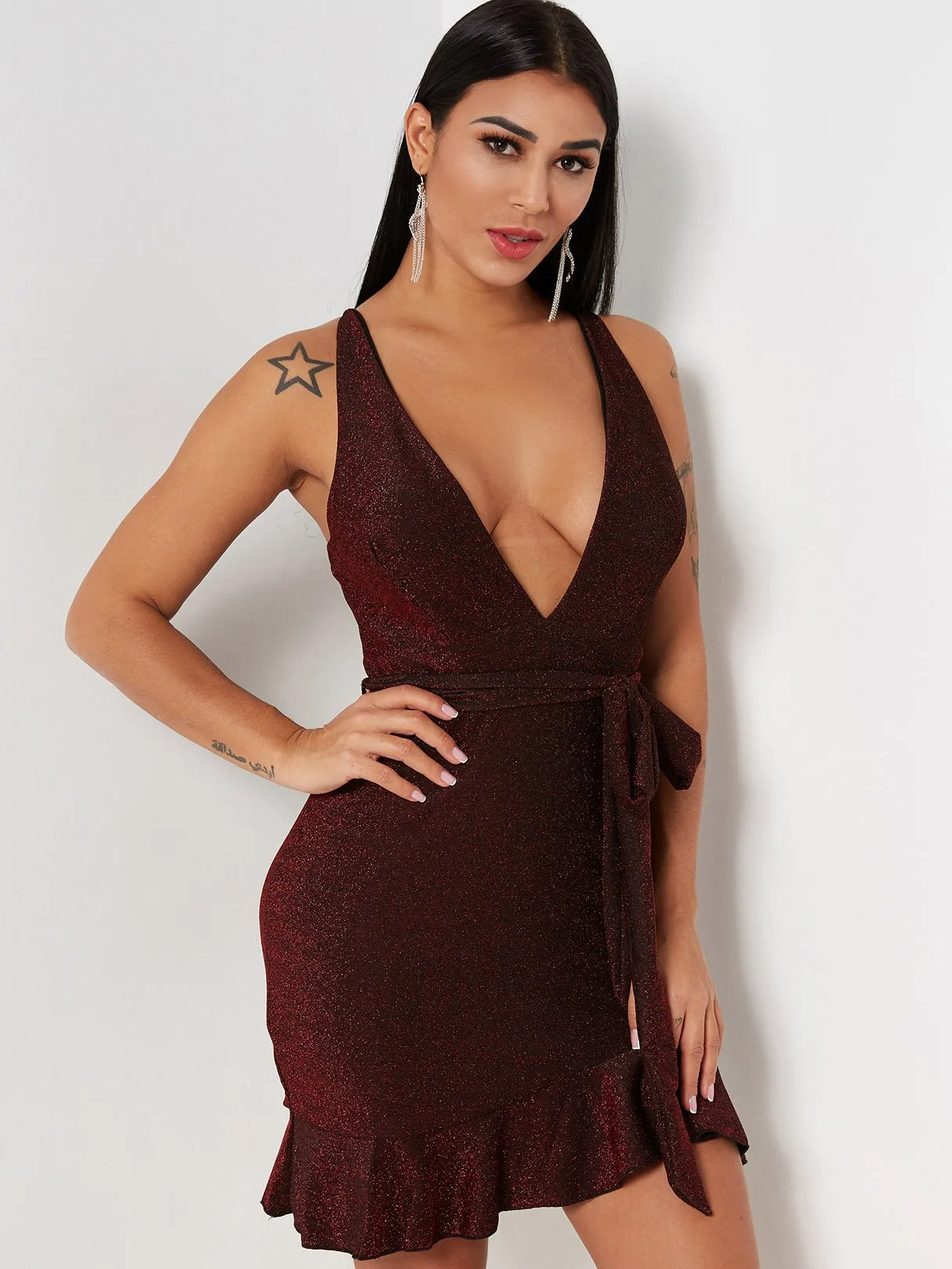 Wholesale Burgundy Deep V Neck Sleeveless Plain Sequins Embellished Self-Tie Flounced Hem Dresses